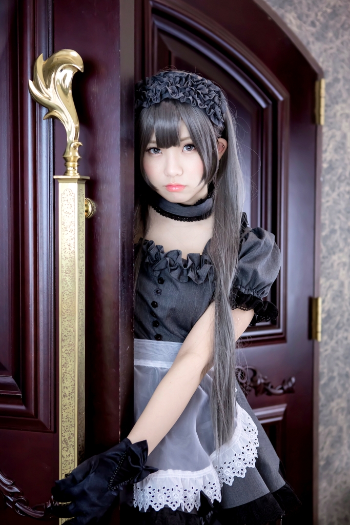 Rabbit play pictorial - black maid(70)